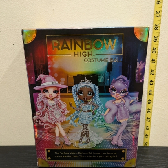 Rainbow High Costume Ball Doll - Purple - Picture 10 of 13